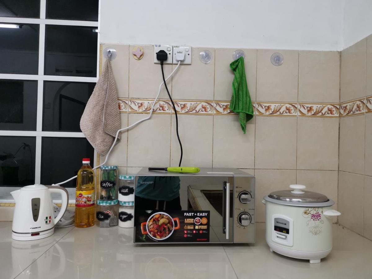 Sri Makmur Pontian Homestay Pontian Besar Exterior foto